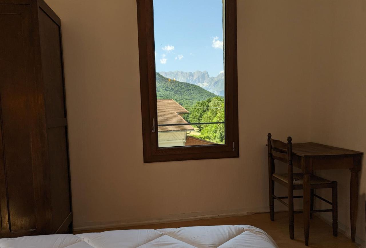 Gite Loubet Saint-Jacques-en-Valgodemard エクステリア 写真